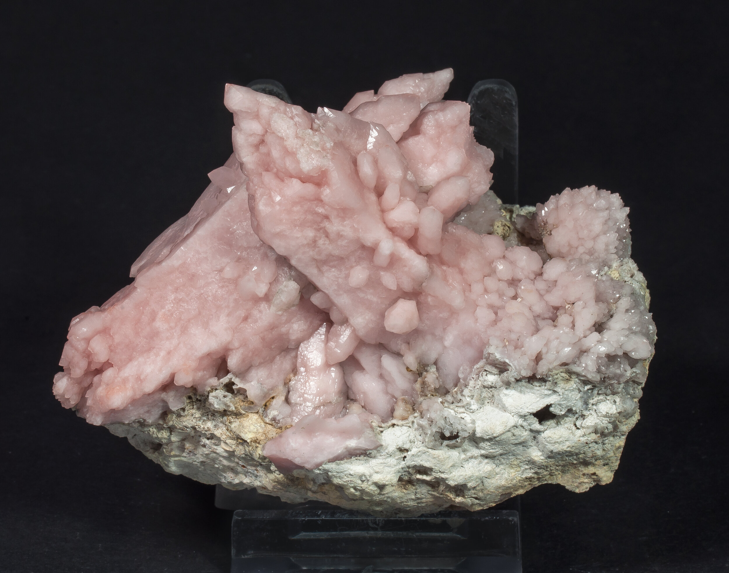 specimens/s_imagesAO3/Quartz_rose-TTE67AO3f.jpg