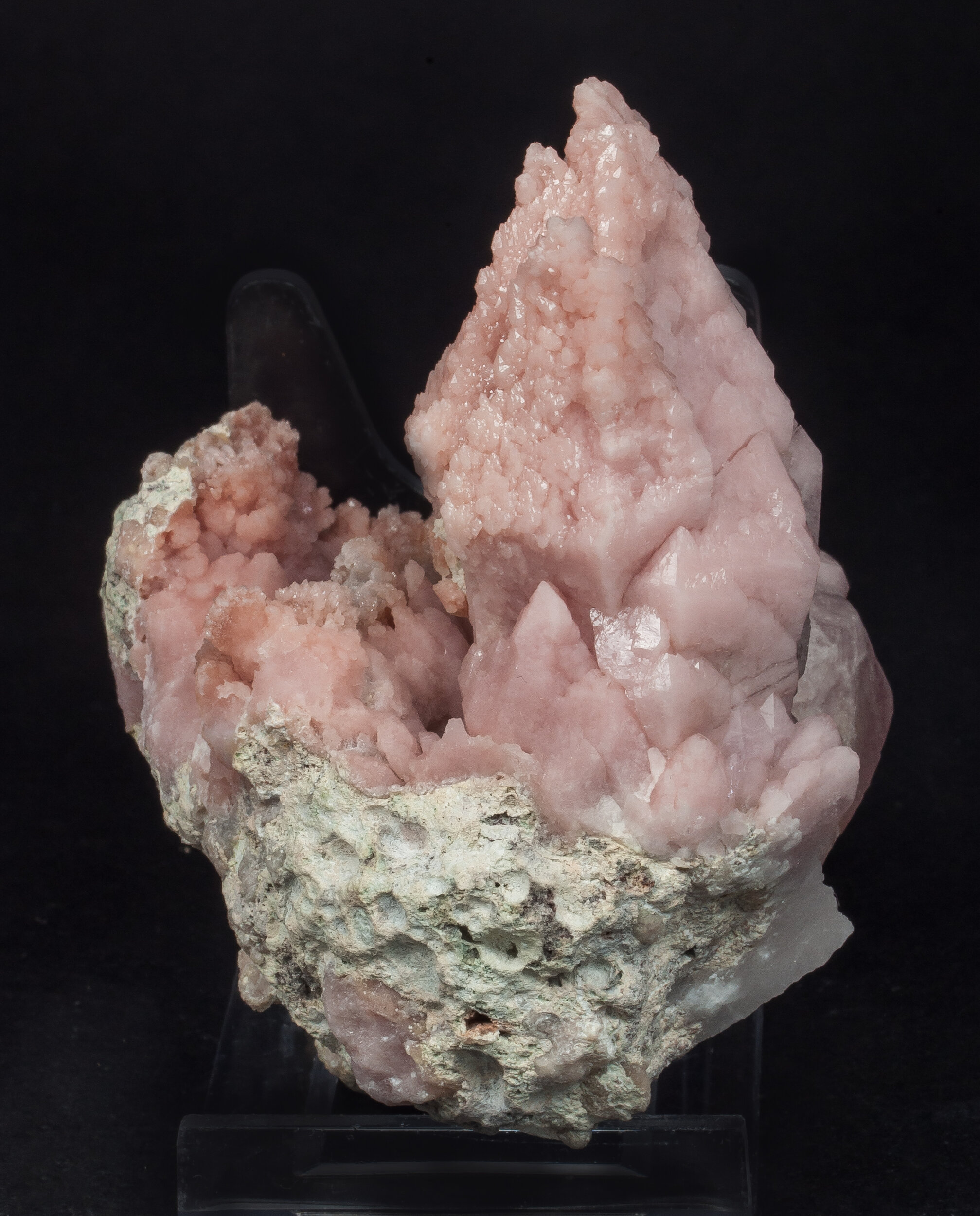 specimens/s_imagesAO3/Quartz_rose-TTX94AO3r.jpg