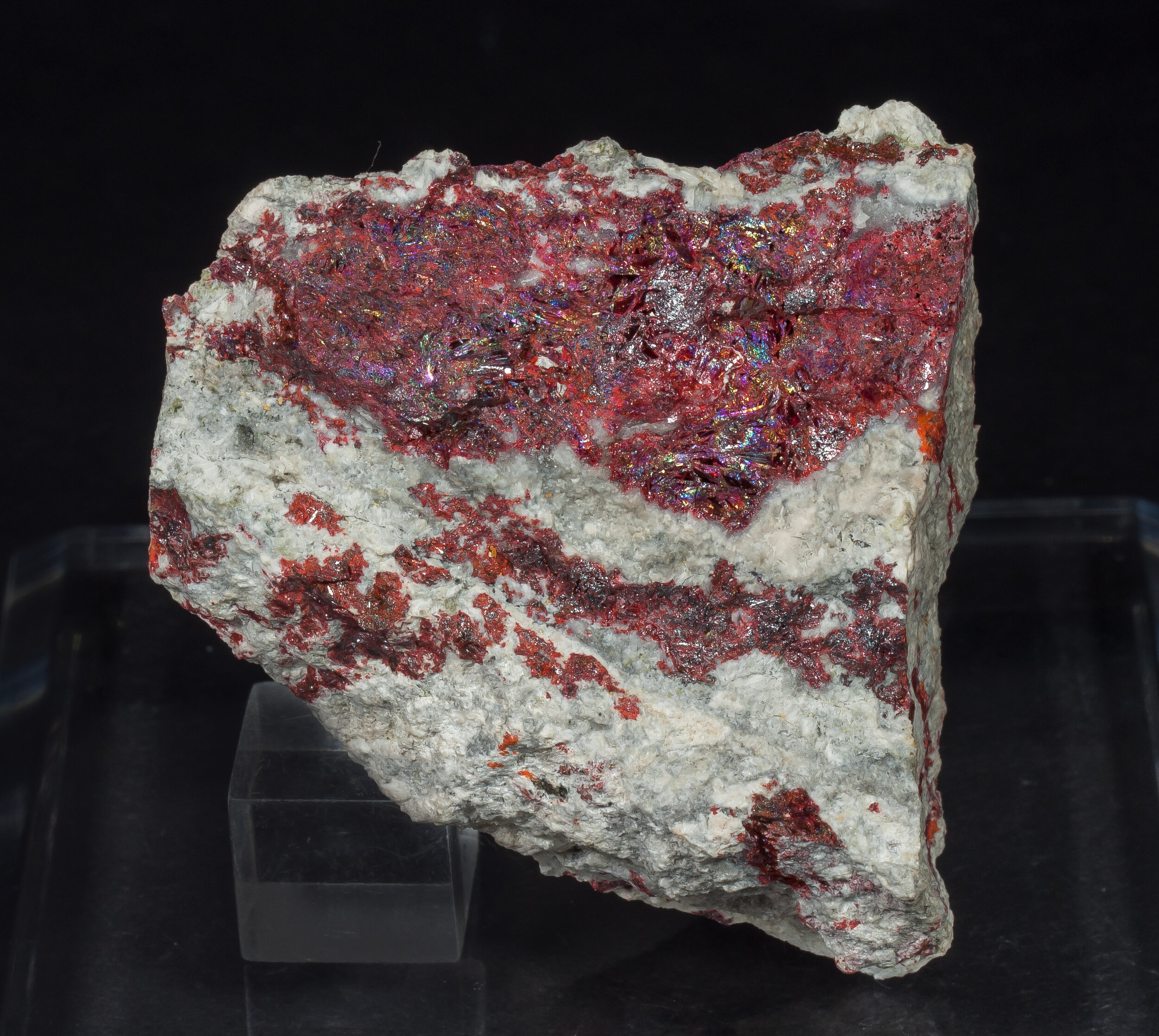 specimens/s_imagesAO3/Sarabauite-MFR47AO3f.jpg