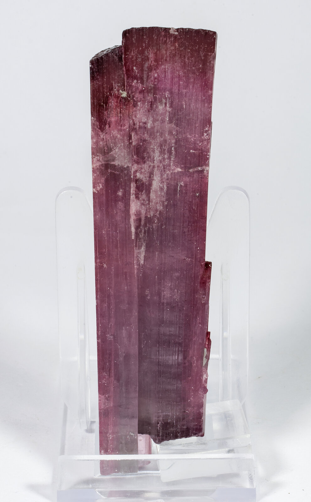 specimens/s_imagesAO4/Elbaite-NRT96AO4r.jpg