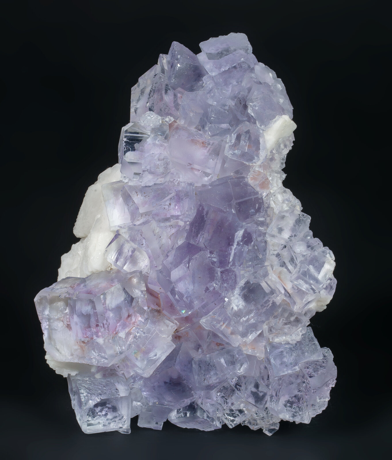 specimens/s_imagesAO4/Fluorite-TLB77AO4f.jpg