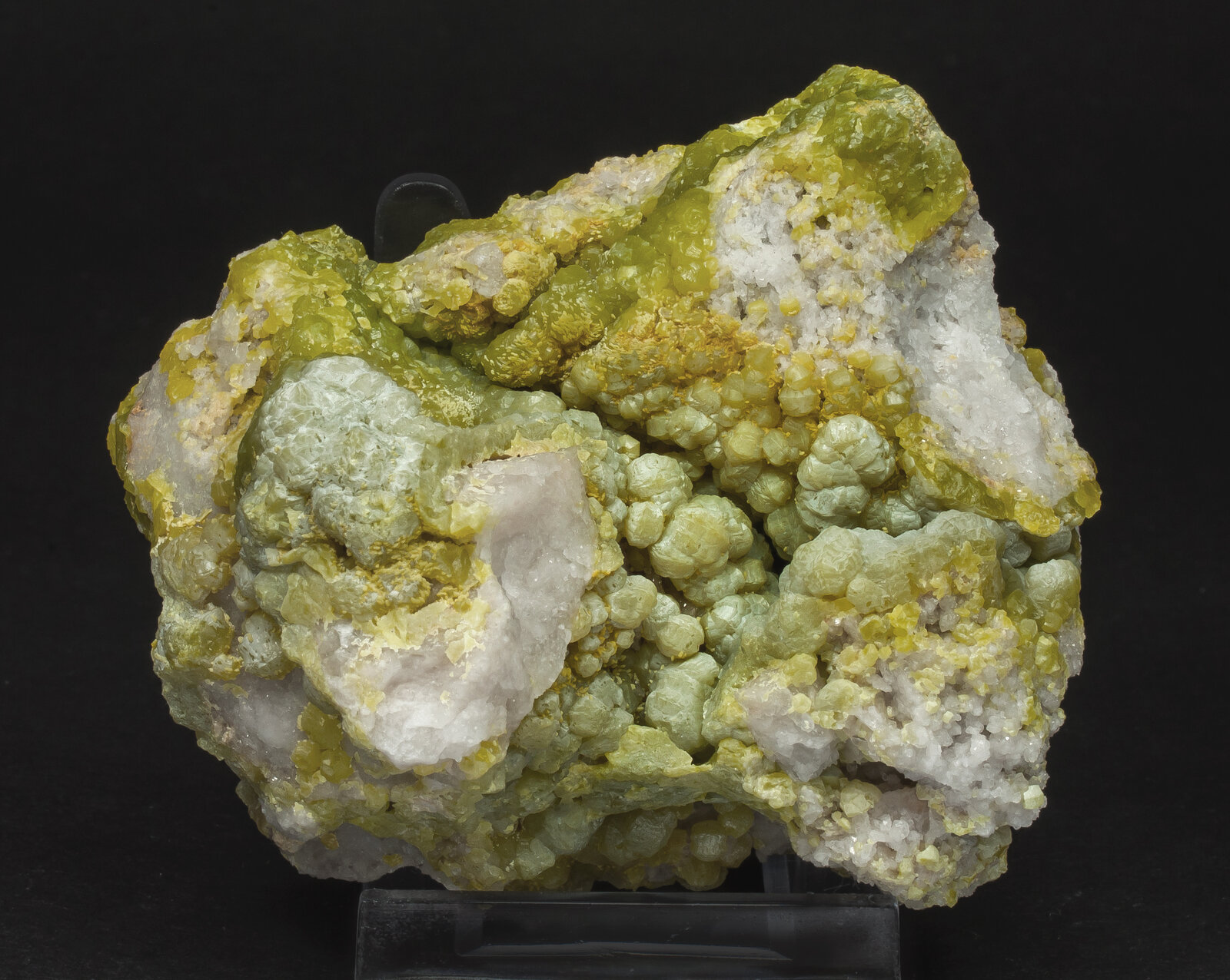 specimens/s_imagesAO4/Pyromorphite-AMC86O4s.jpg