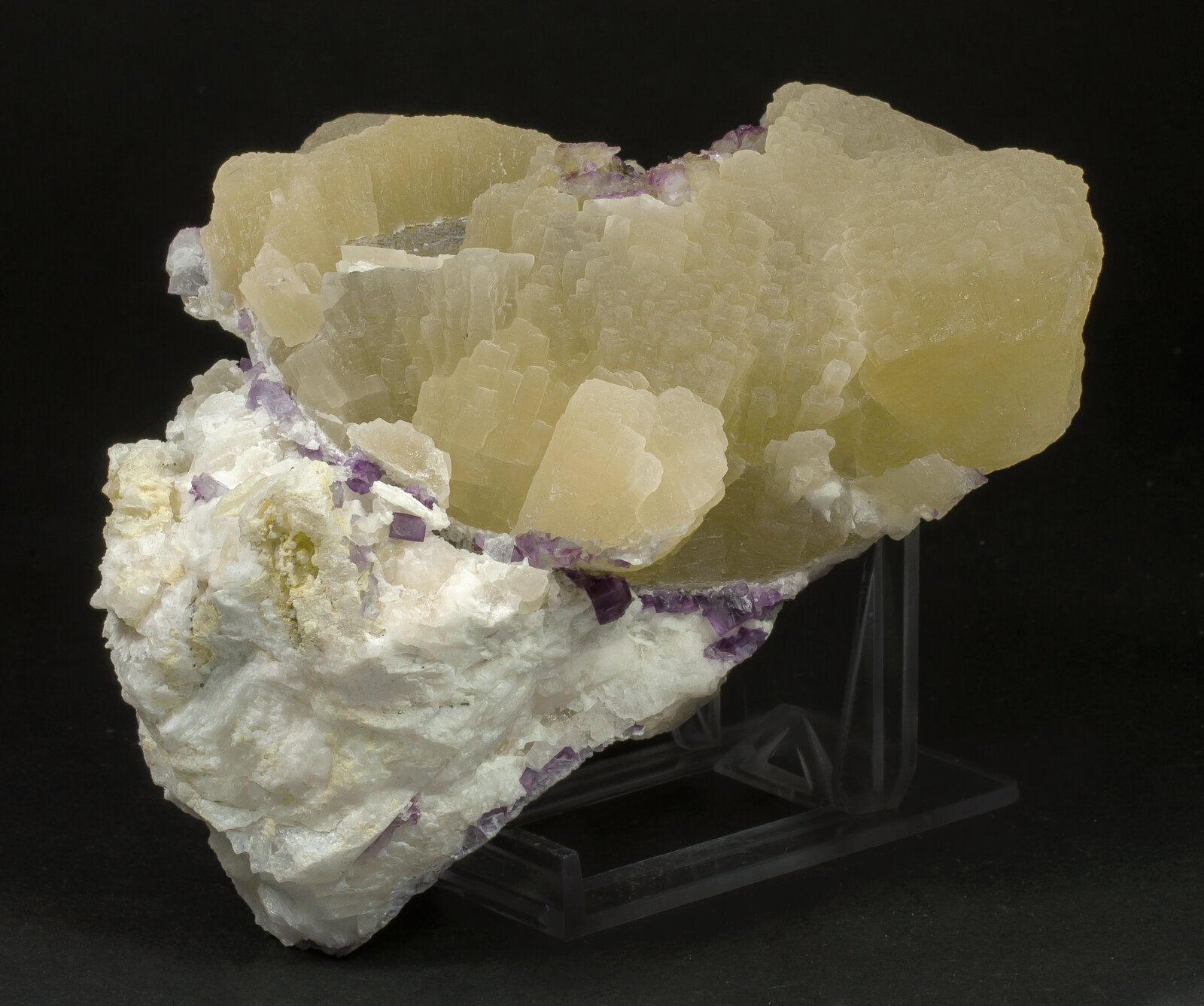 specimens/s_imagesAO5/Witherite-TLP97AO5s.jpg