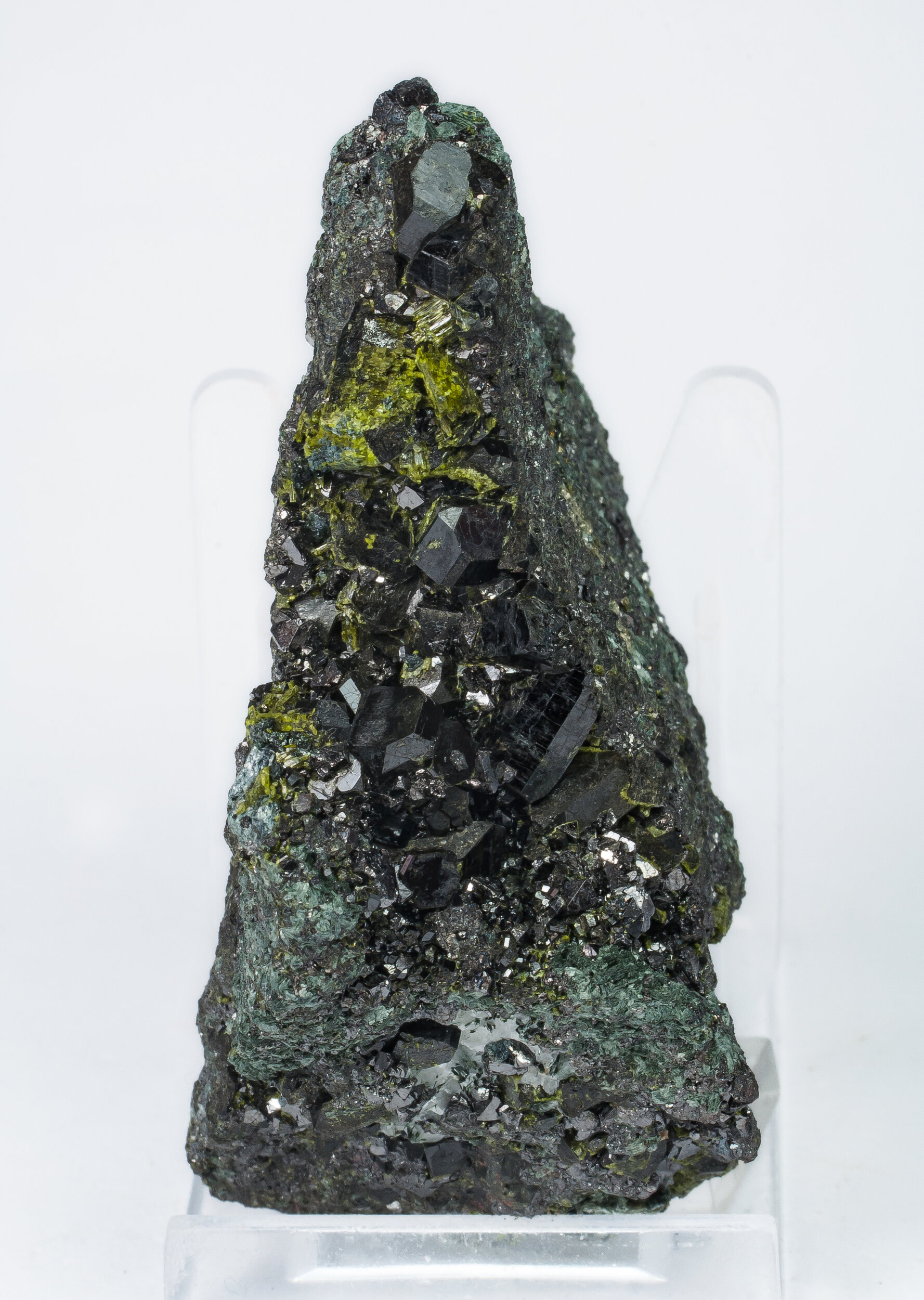 specimens/s_imagesAO6/Allanite-NBP96AO6s.jpg