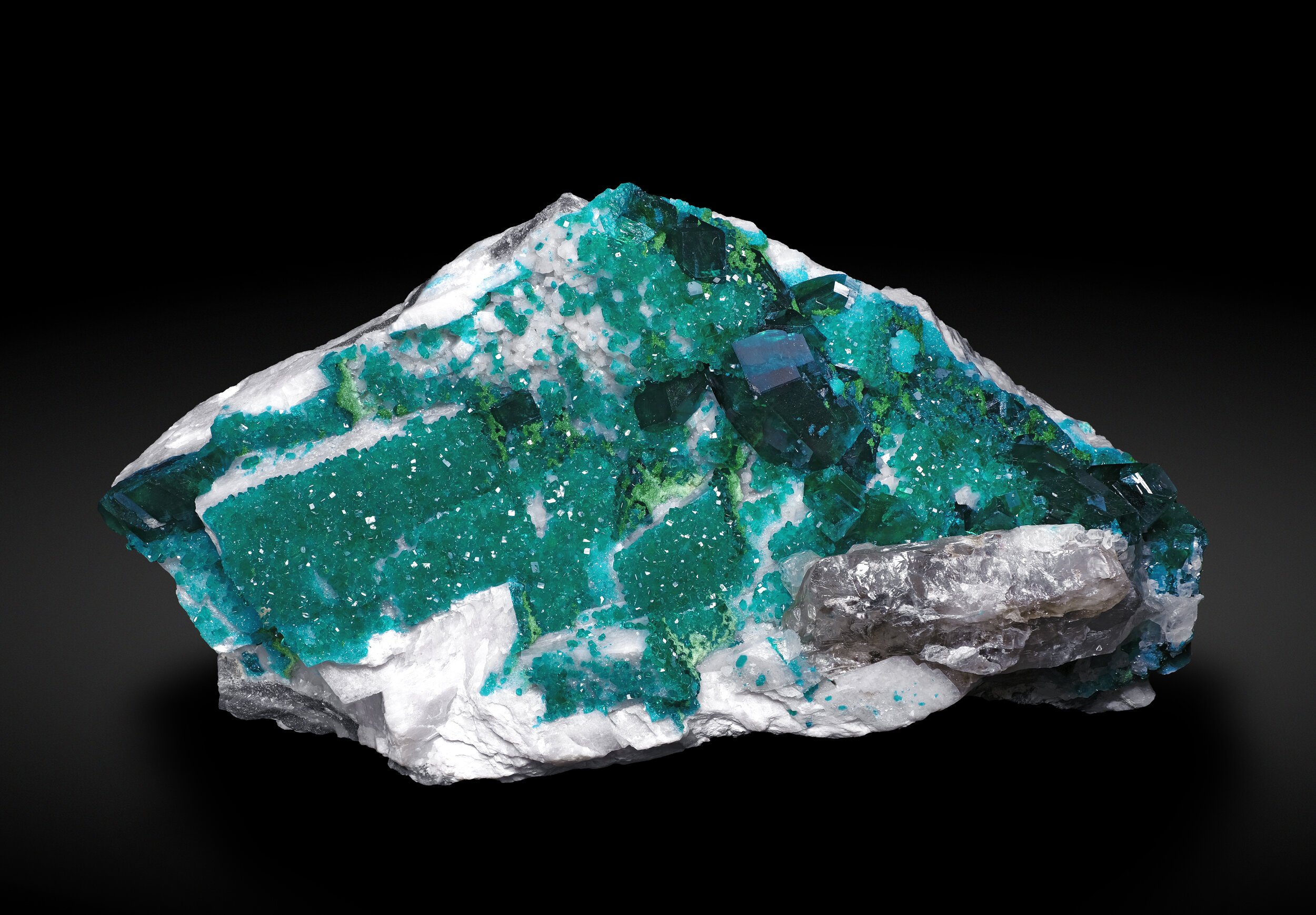 specimens/s_imagesAO6/Dioptase-BTR94AO6-2833-f.jpg