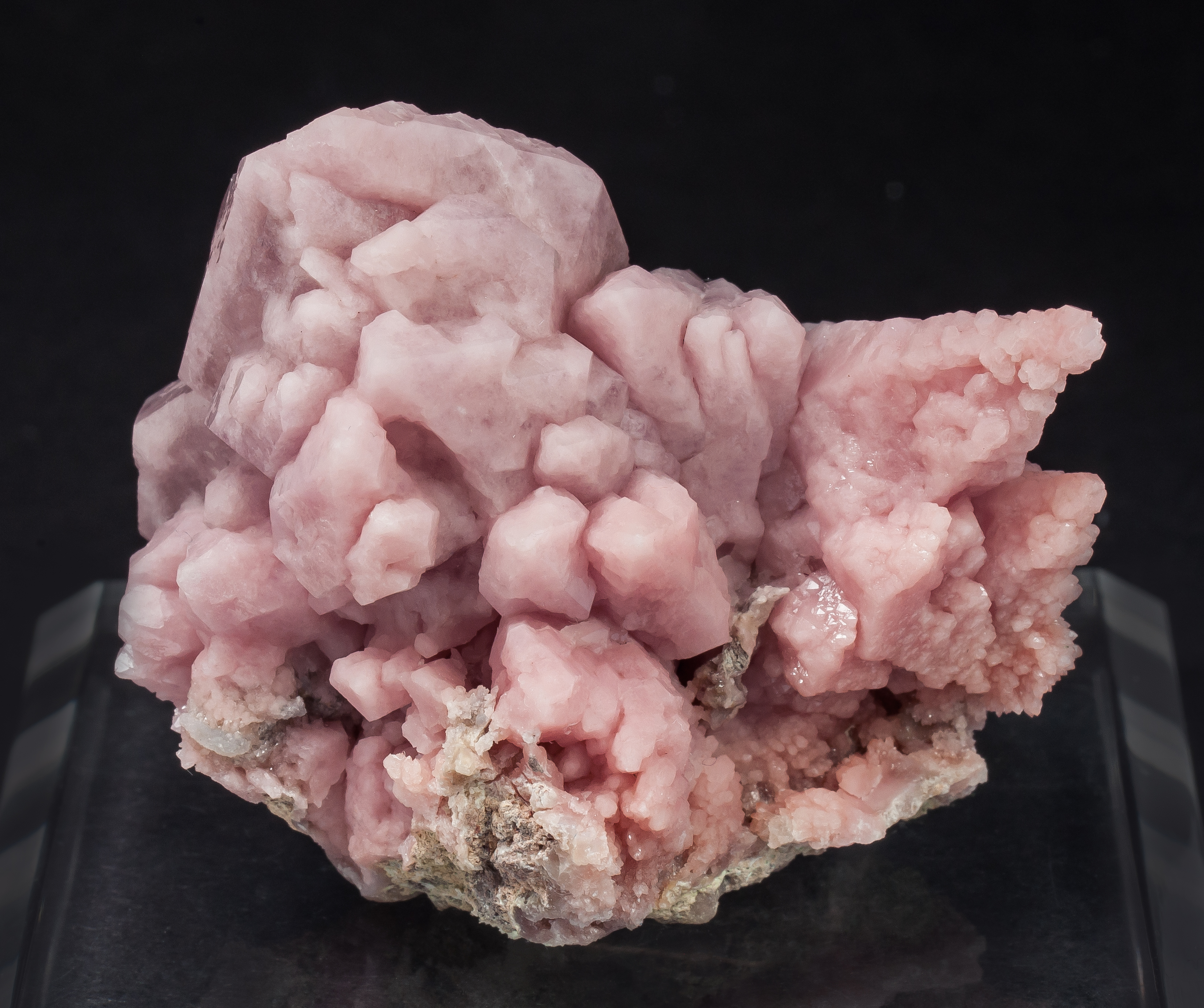 specimens/s_imagesAO6/Quartz_rose-TFR48AO6s1.jpg