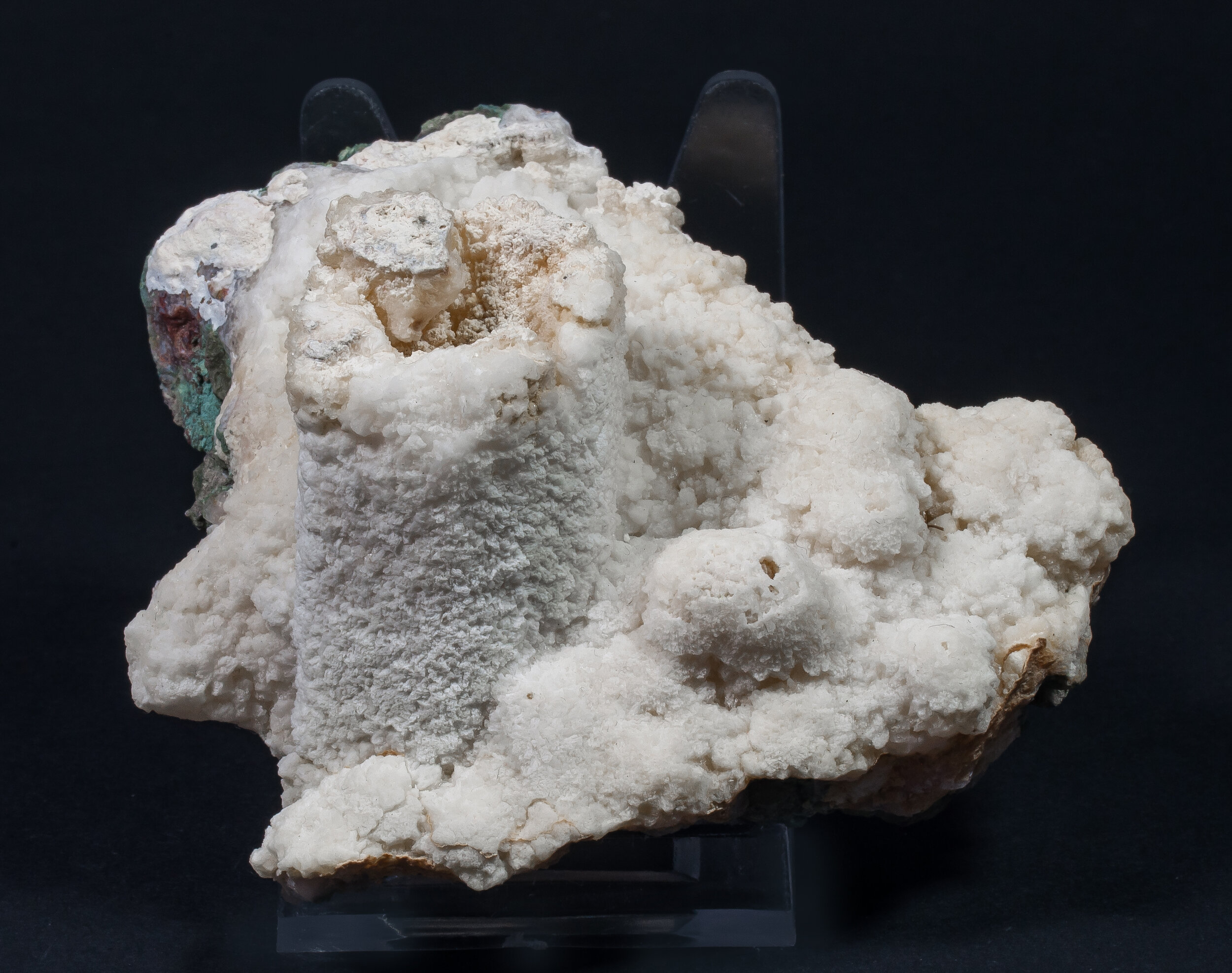 specimens/s_imagesAO7/Calcite-EKF14AO7f.jpg