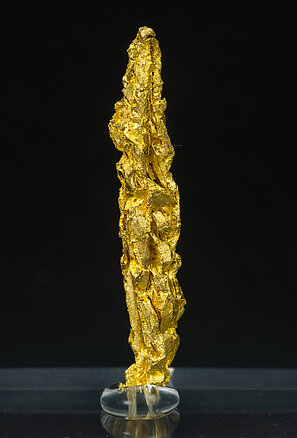 Gold (spinel twin). Rear