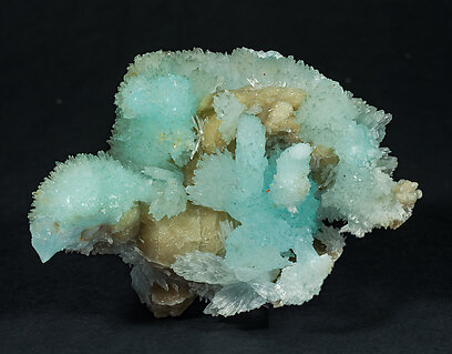 Aragonite (variety Cu-bearing aragonite). 