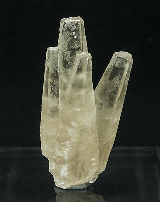 Calcite. Front