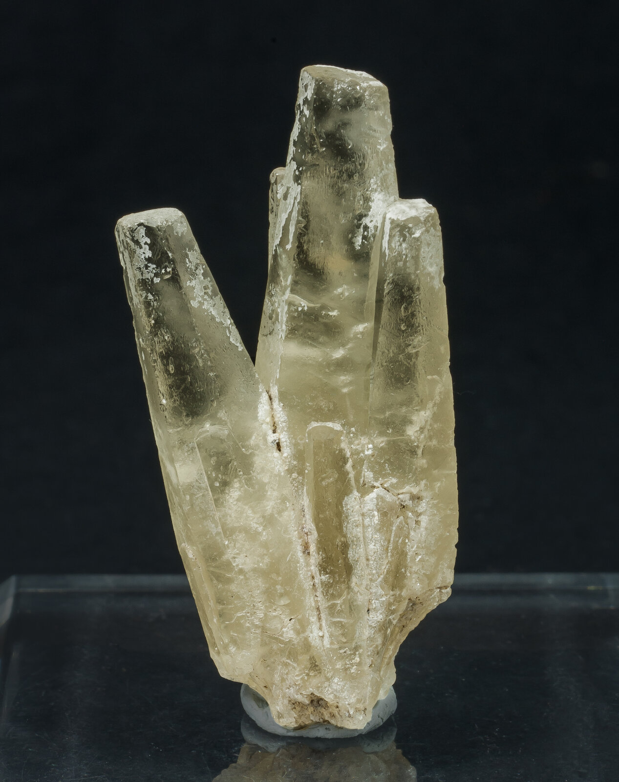 specimens/s_imagesAO8/Calcite-EMB11AO8r.jpg
