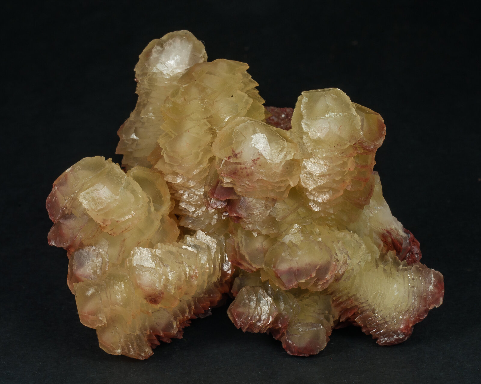 specimens/s_imagesAO8/Calcite-TFM87AO8f.jpg