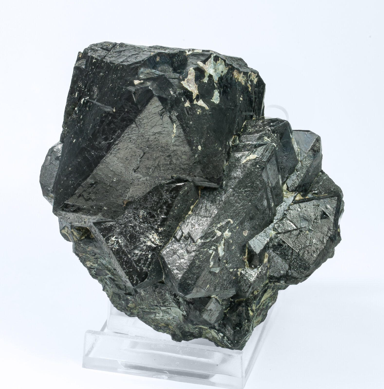 specimens/s_imagesAO8/Magnetite-JFD165AO8f.jpg