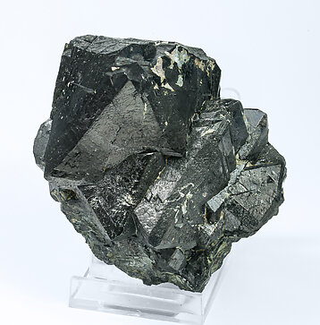 Magnetite. Front