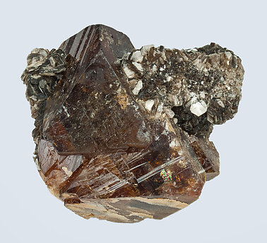 Scheelite with Muscovite. Side