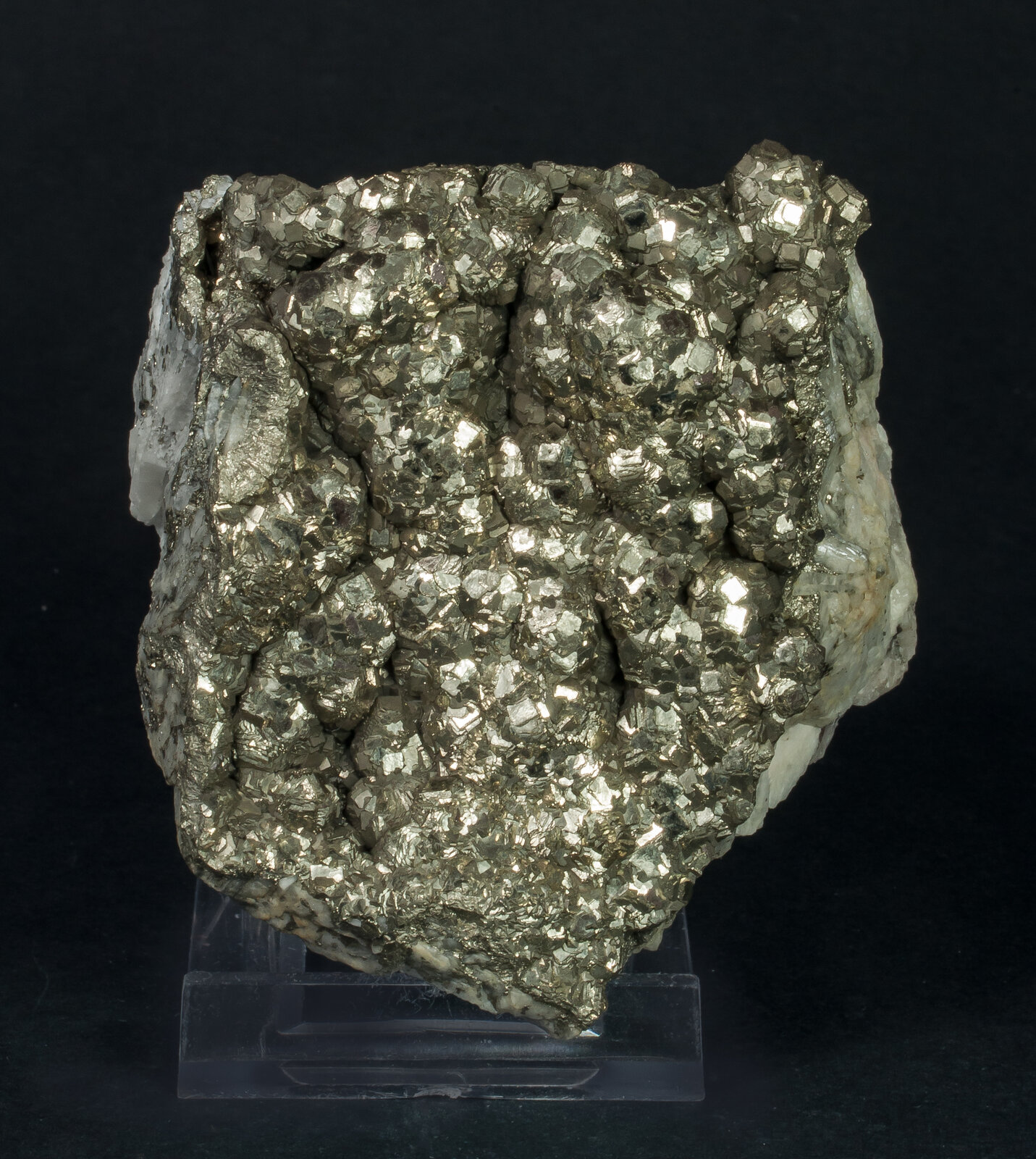 specimens/s_imagesAO9/Pyrite-EXP16AO9f.jpg