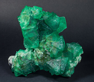 Fluorite (octahedral) with Quartz. Front