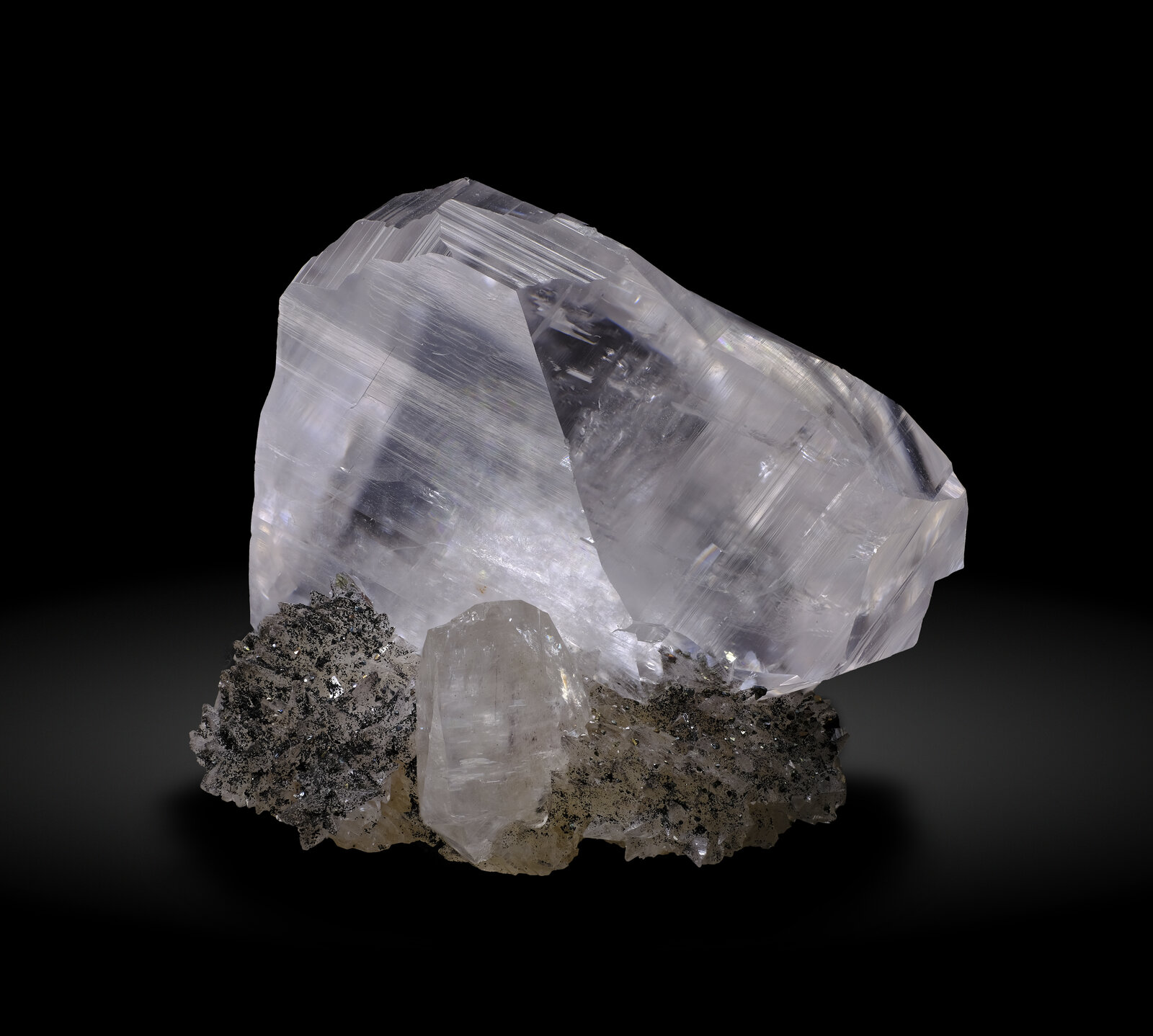 specimens/s_imagesAP1/Calcite-ETV96AP1_2679_r.jpg