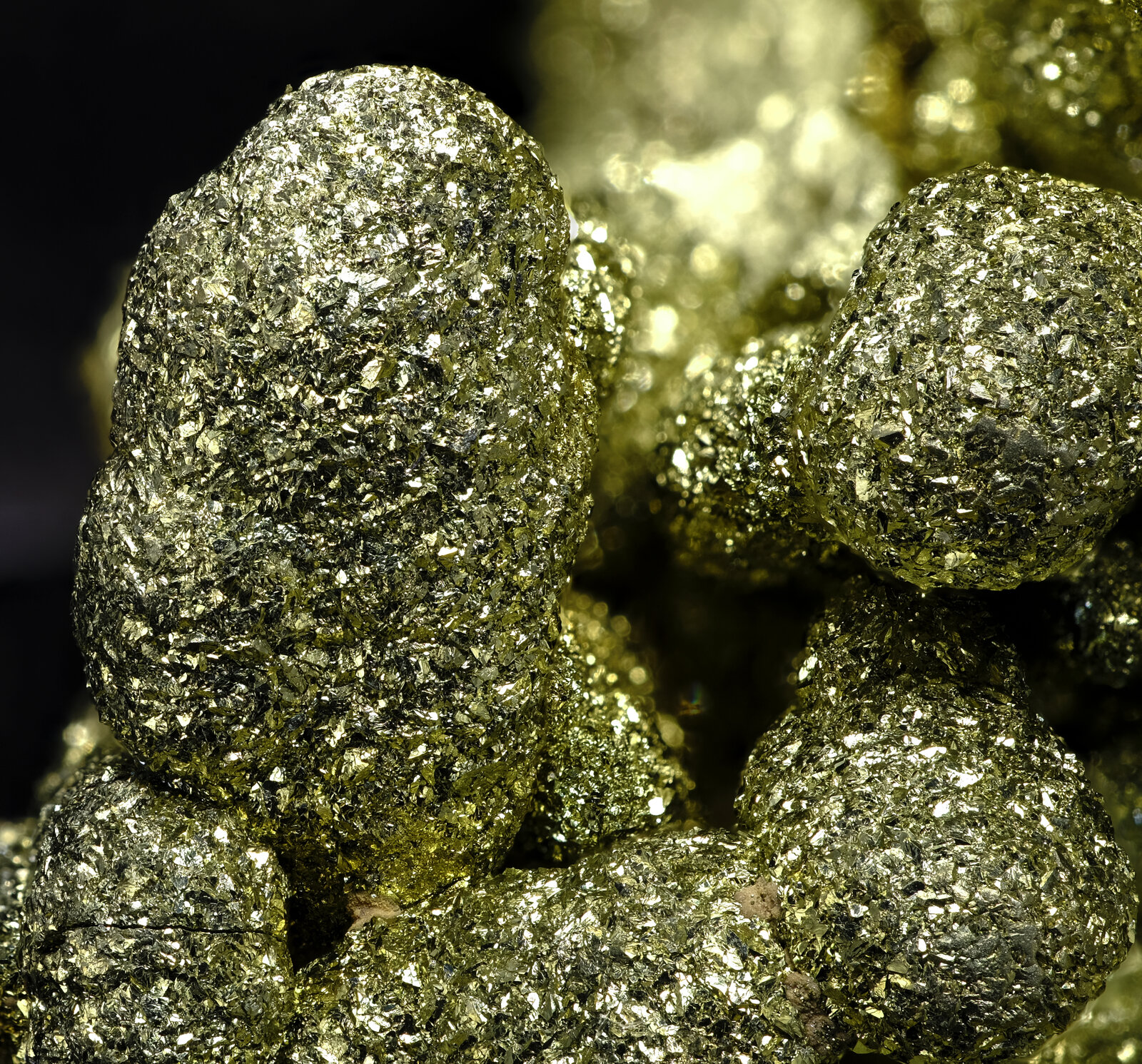 specimens/s_imagesAP1/Chalcopyrite-EJK97AP1_5179_d2.jpg