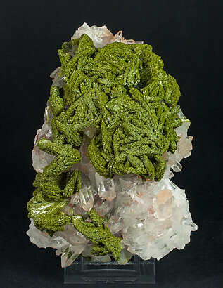 Epidote with Quartz. Side