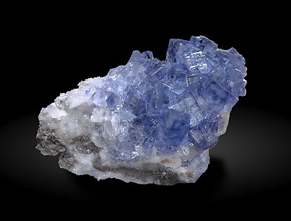 Fluorite with Quartz. Front / Photo: Joaquim Calln