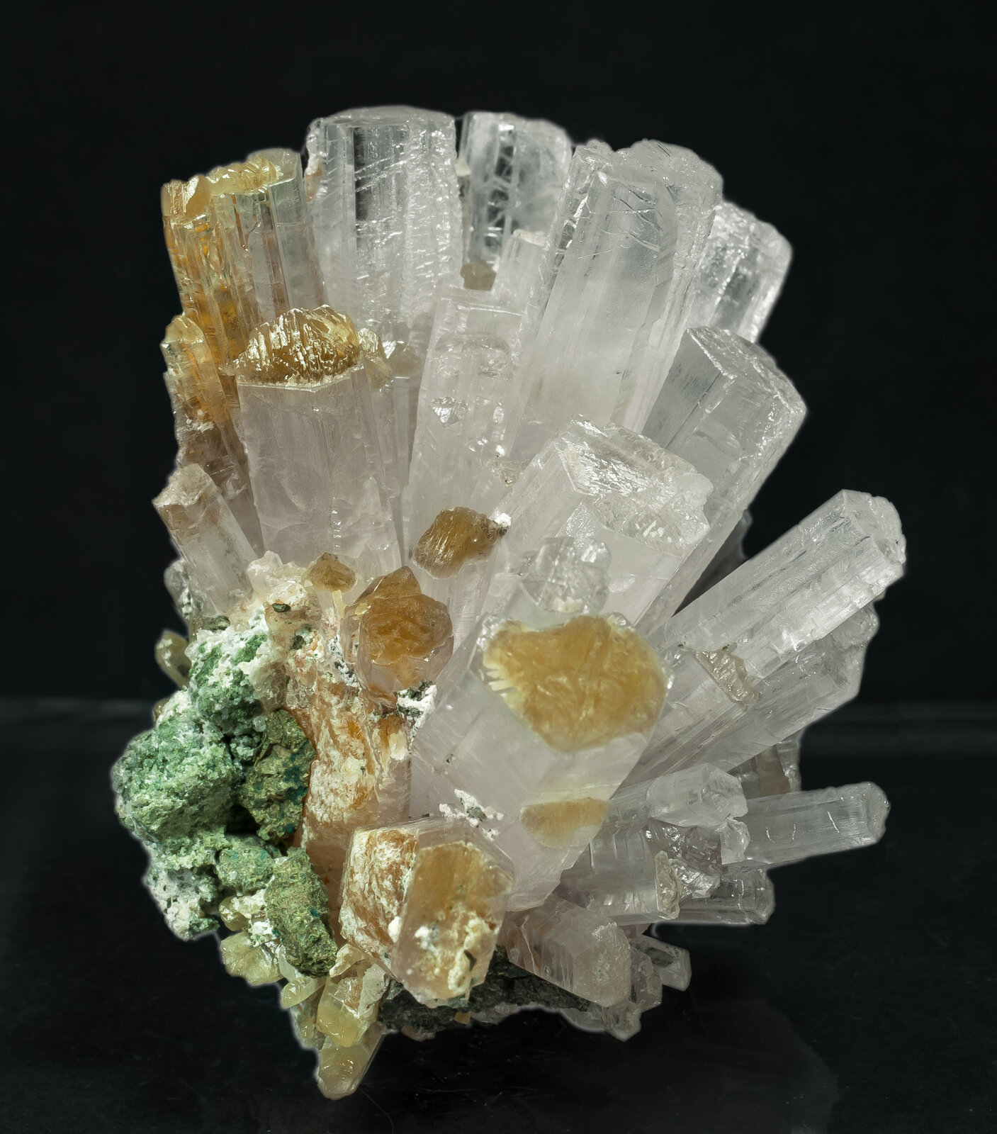 specimens/s_imagesAP2/Aragonite-ELE27AP2s.jpg