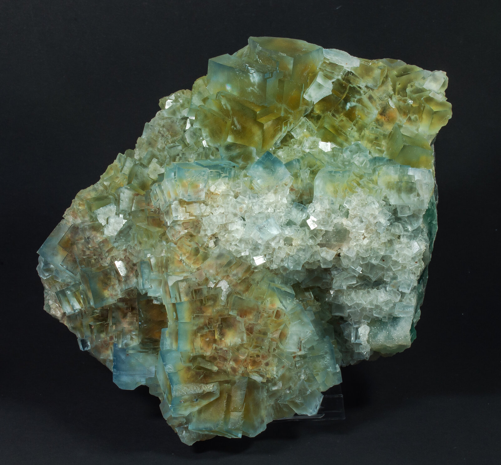 specimens/s_imagesAP2/Fluorite-ELJ94AP2s.jpg