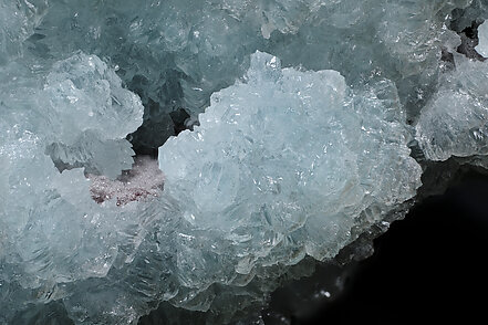 Hemimorphite. Detail / Photo: Joaquim Calln