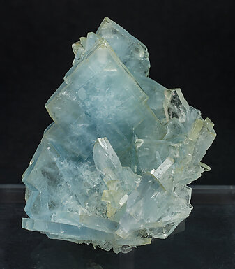 Baryte. Side