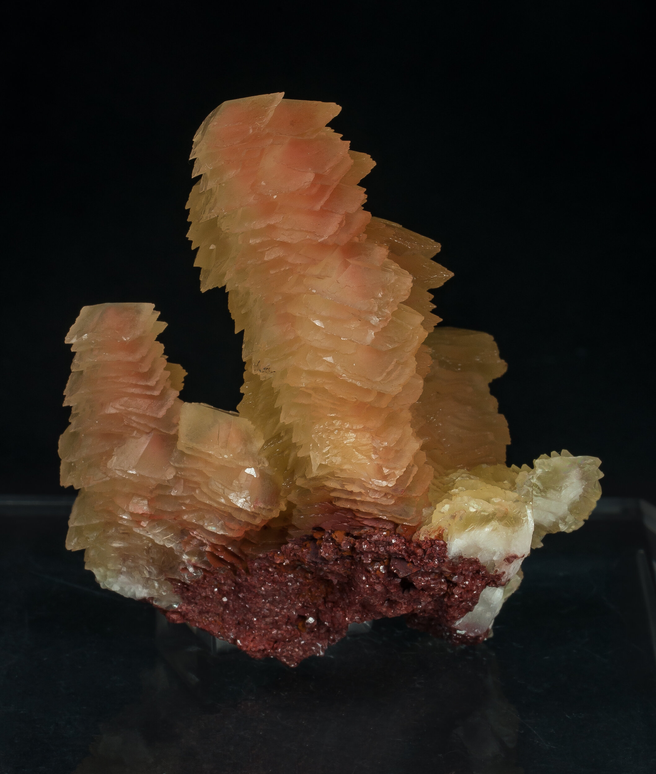 specimens/s_imagesAP3/Calcite-TJA87AP3r.jpg