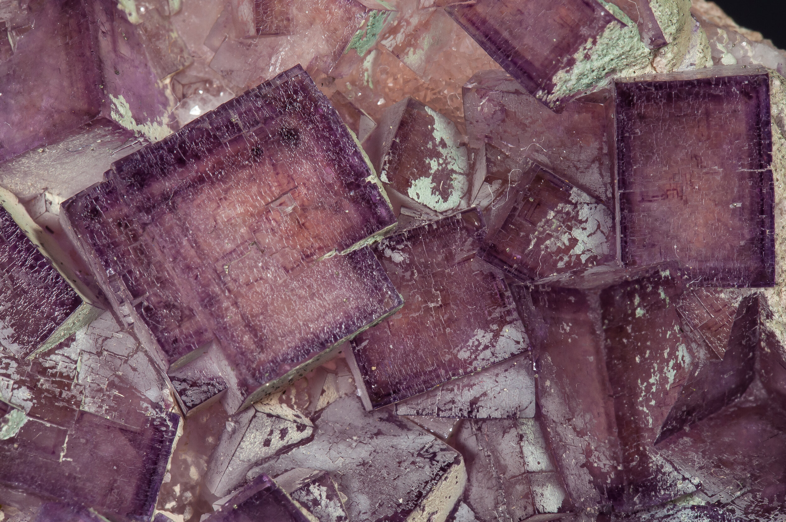 specimens/s_imagesAP3/Fluorite-BTP96AP3d.jpg