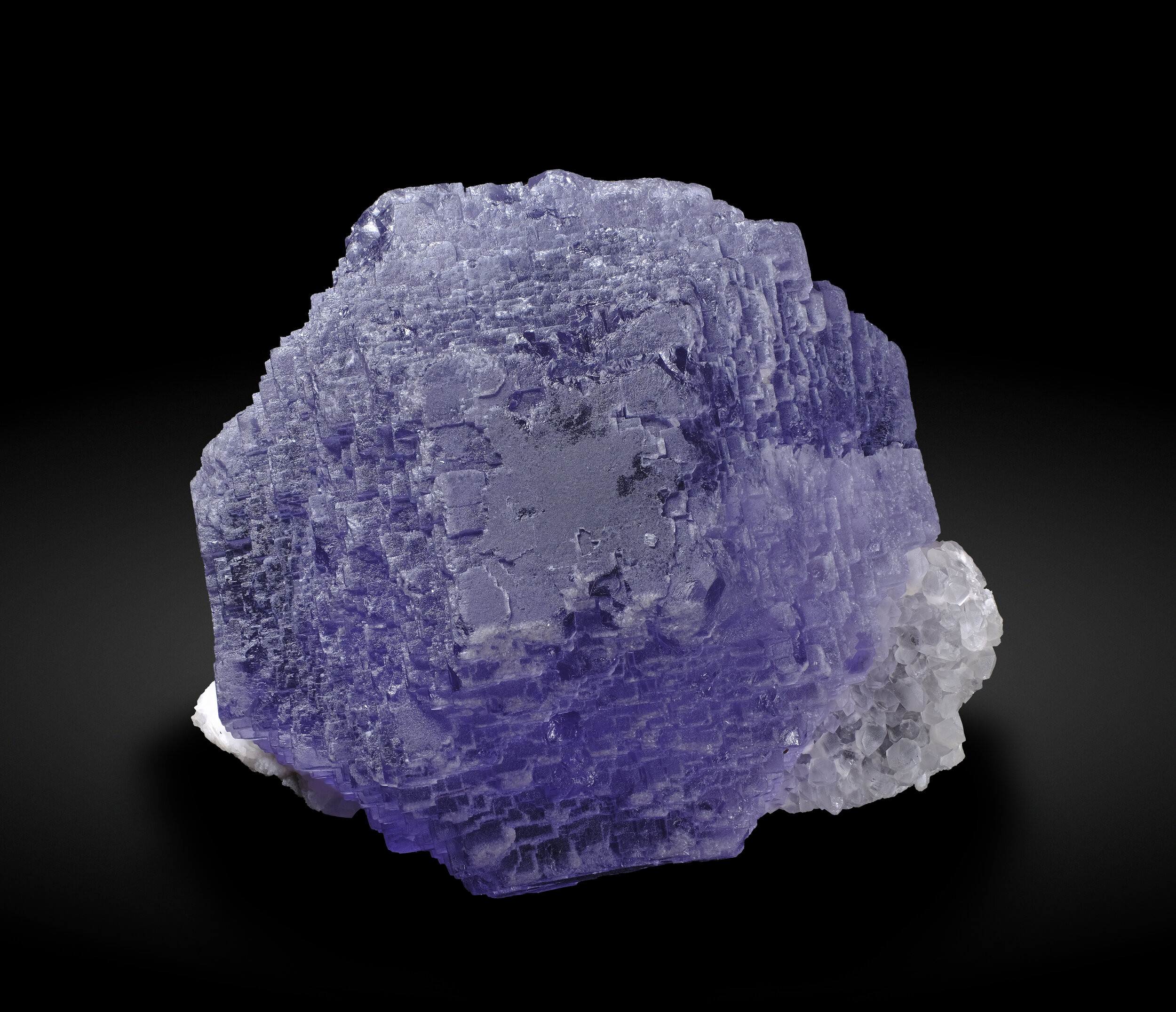 specimens/s_imagesAP3/Fluorite-NFB89AP3_3381_f1.jpg