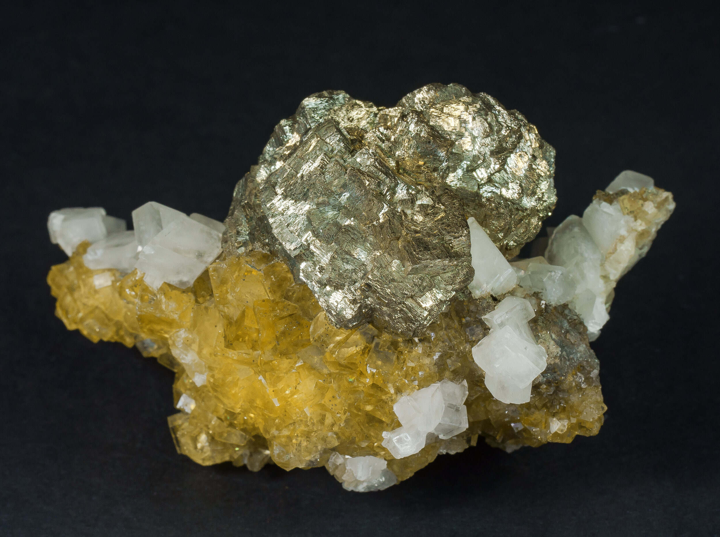 specimens/s_imagesAP3/Pyrite-MFA87AP3r.jpg