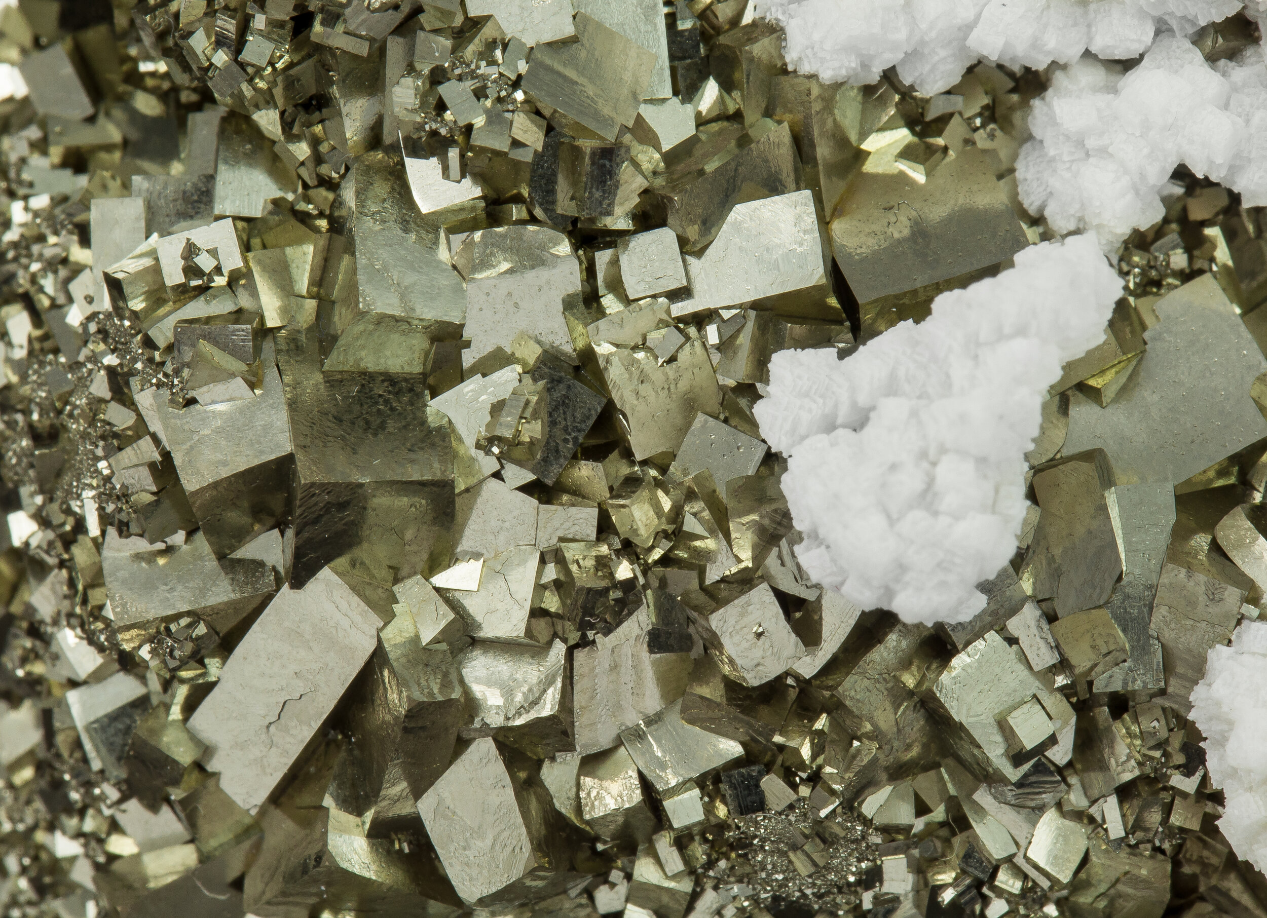 specimens/s_imagesAP3/Pyrite-TTV86AP3d.jpg