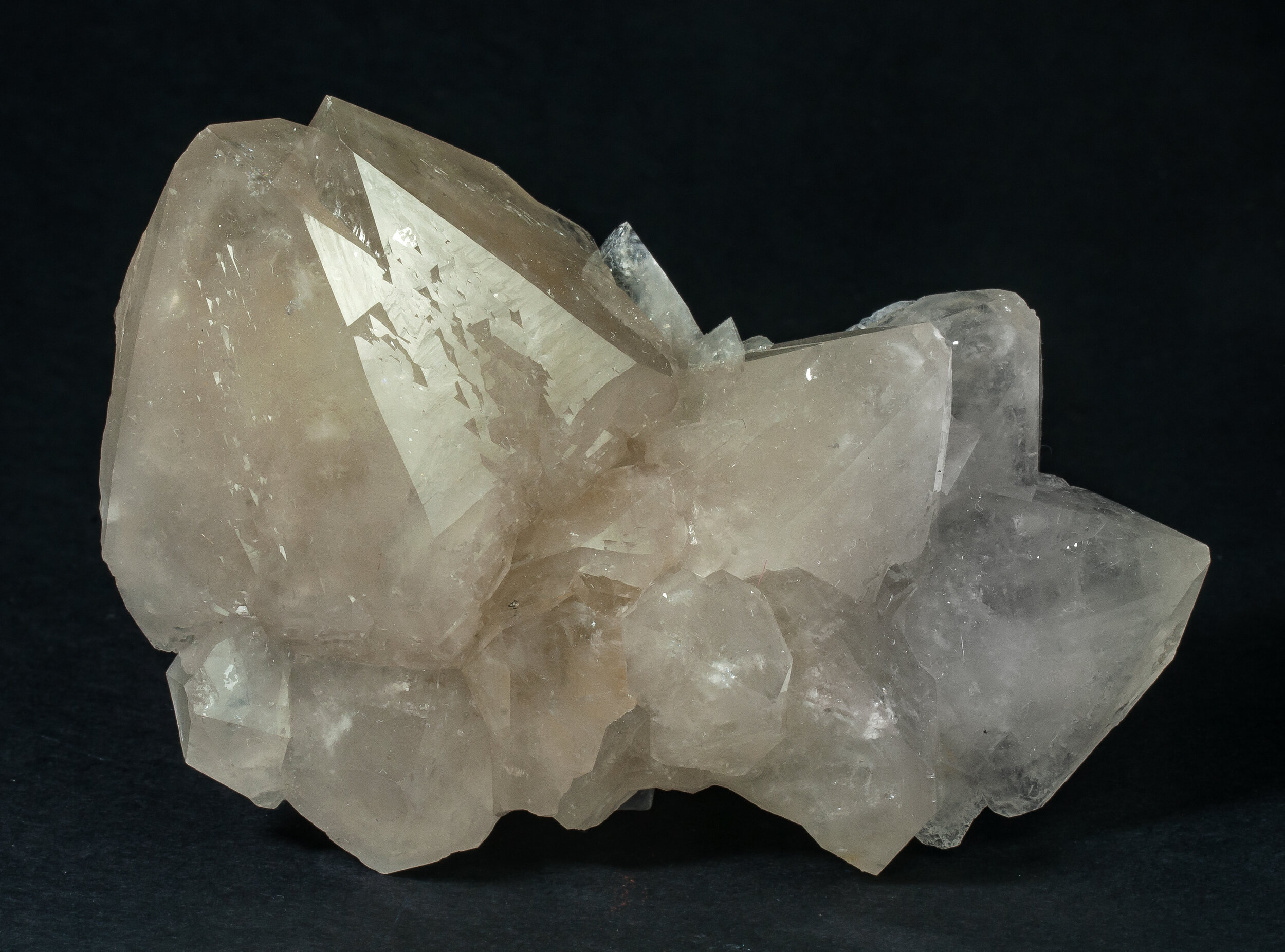 specimens/s_imagesAP3/Quartz-EBB16AP3.jpg