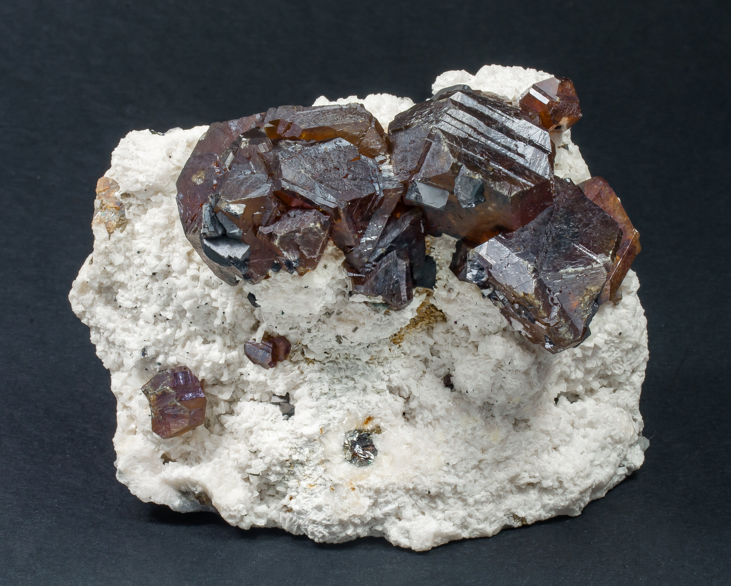 specimens/s_imagesAP3/Sphalerite-EBR50AP3f1.jpg