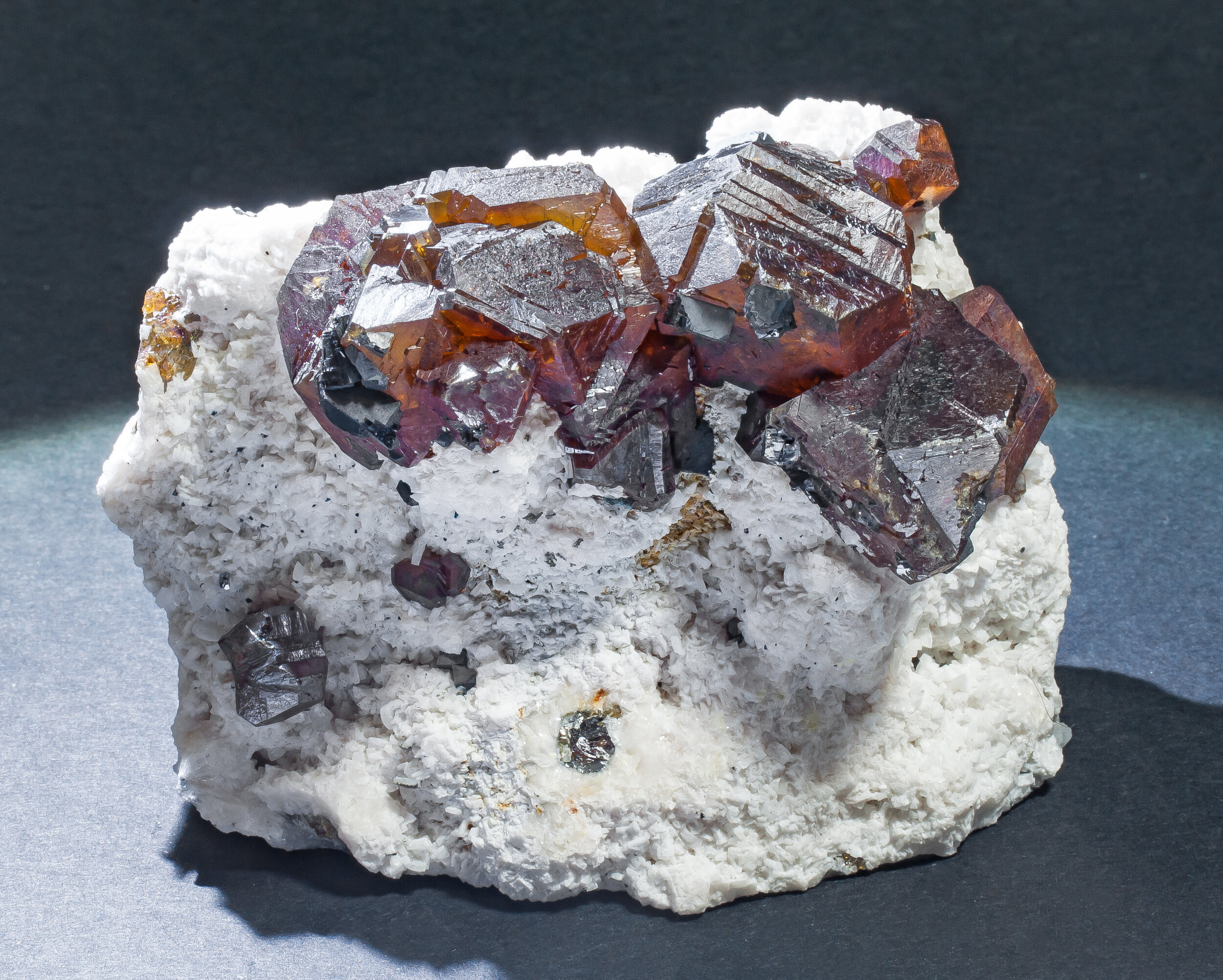 specimens/s_imagesAP3/Sphalerite-EBR50AP3f2.jpg