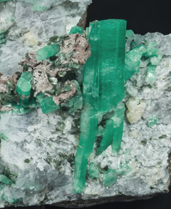 Beryl (variety emerald). 