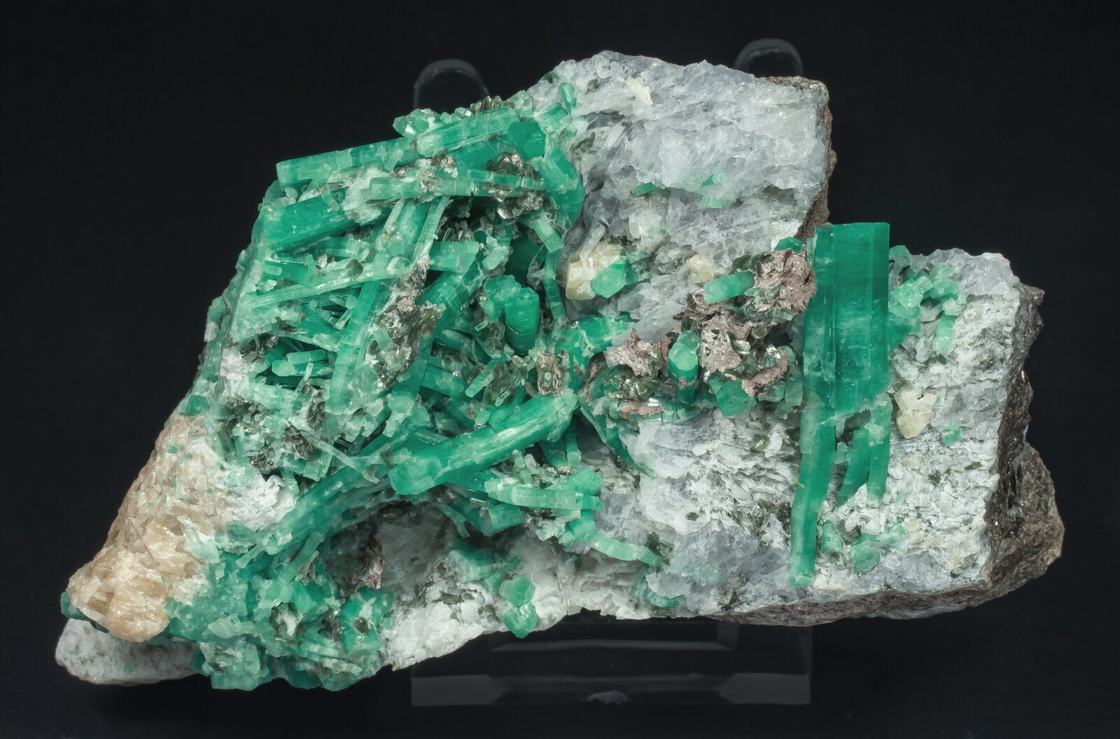 specimens/s_imagesAP5/Beryl_emerald-MJK53AP5f.jpg