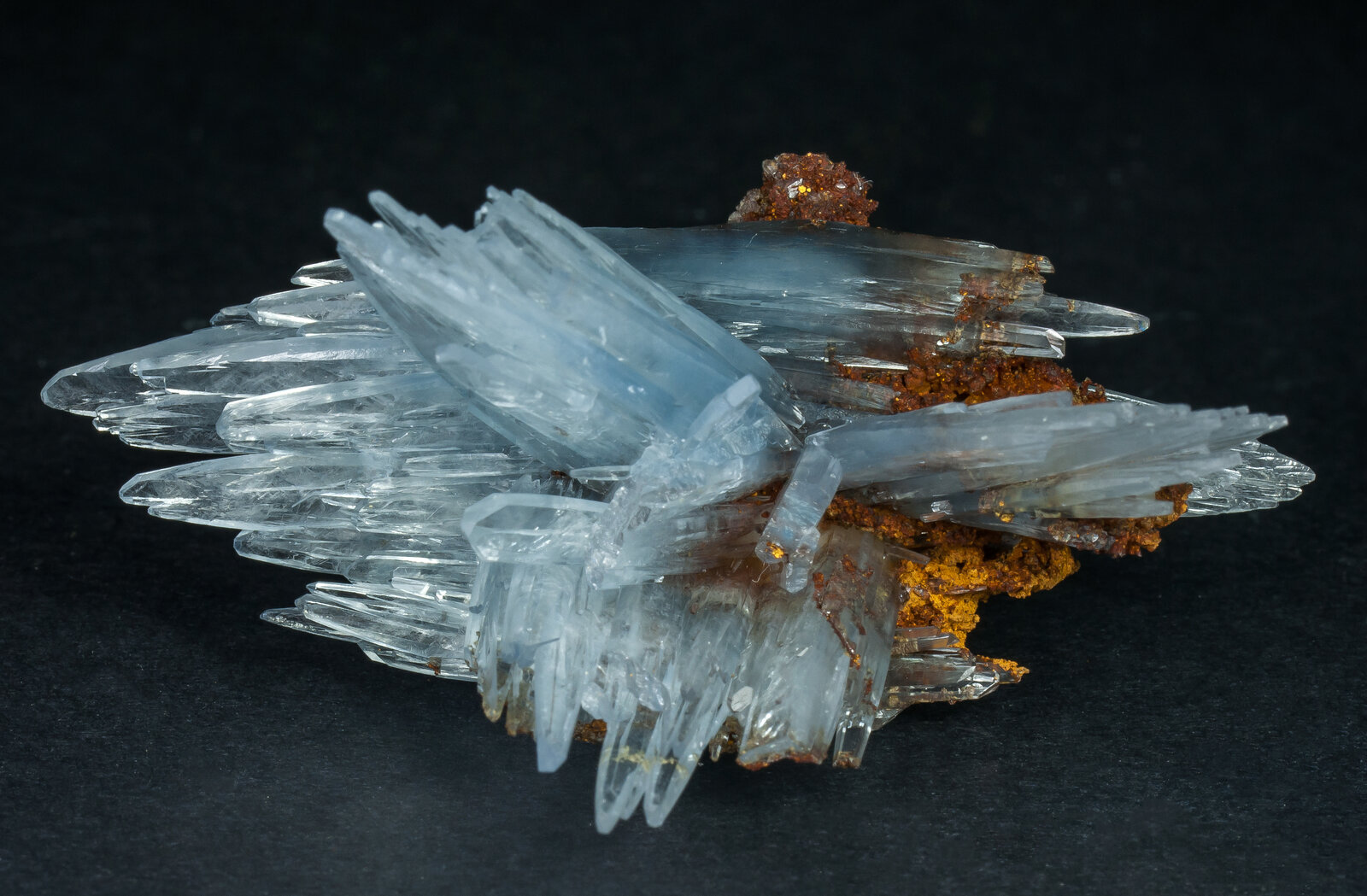 specimens/s_imagesAP6/Baryte-MFF47AP6s.jpg