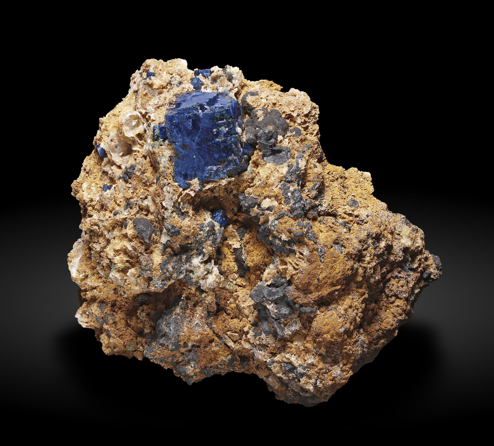 specimens/s_imagesAP6/Boleite-BYM96AP6_008_f.jpg