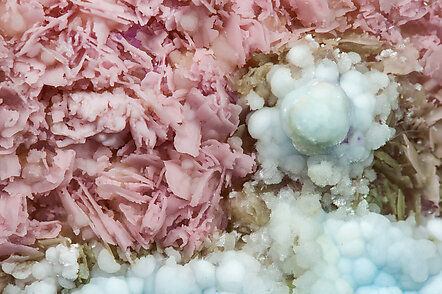 Talmessite with Calcite. 