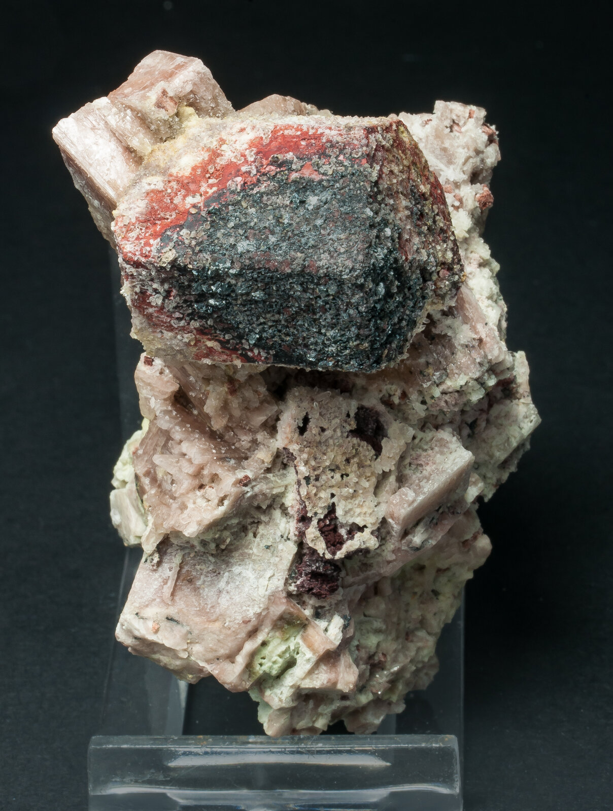 specimens/s_imagesAP7/Microcline-MRA86AP7f.jpg