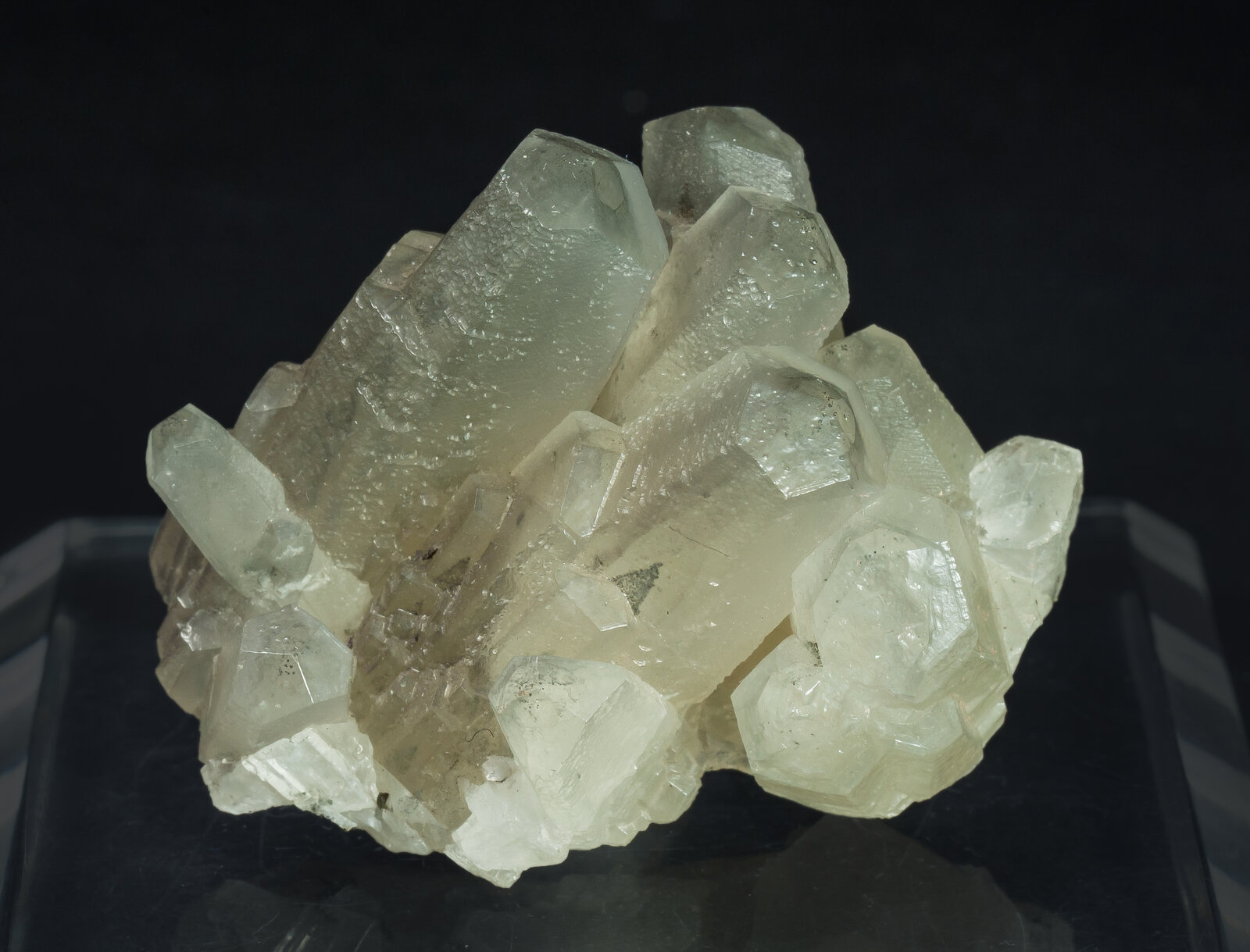specimens/s_imagesAP8/Calcite-JBC14AP8r.jpg
