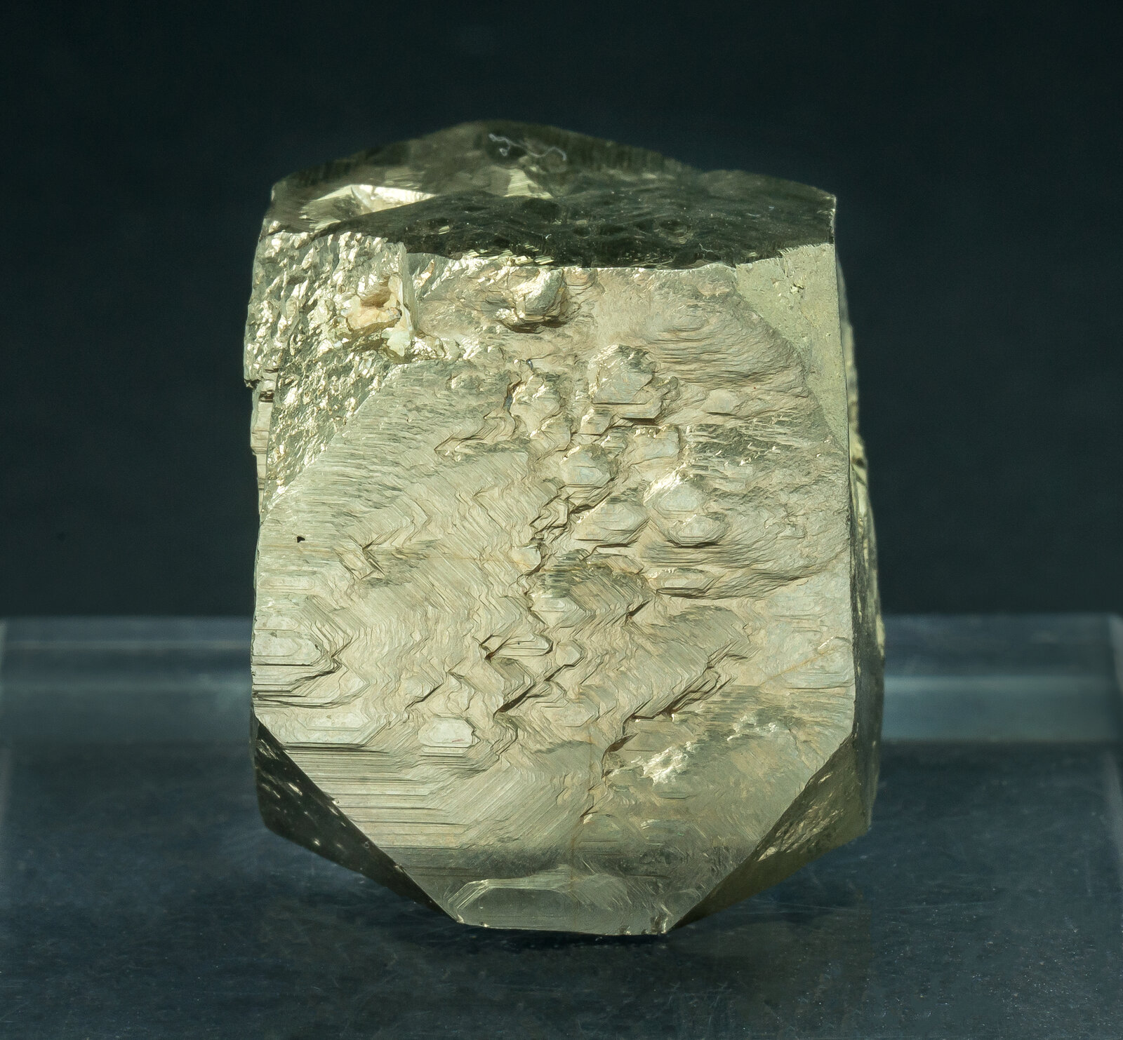specimens/s_imagesAP8/Pyrite-JAB76AP8s.jpg