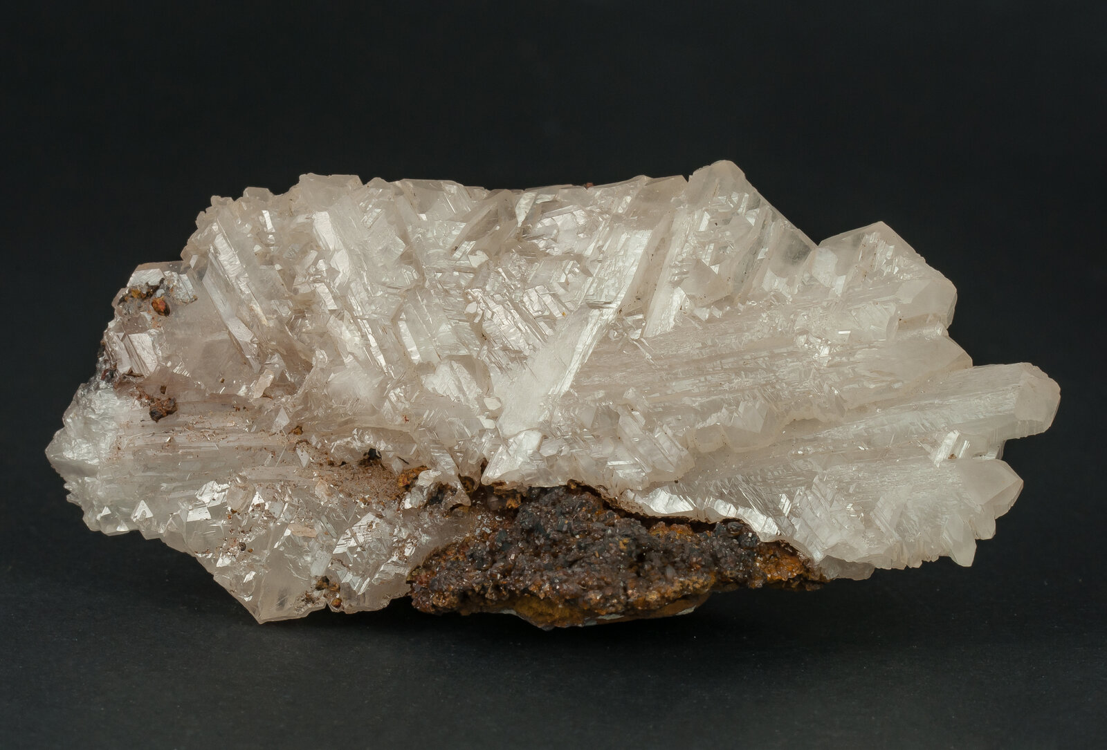 specimens/s_imagesAP9/Cerussite-TJH47AP9b.jpg