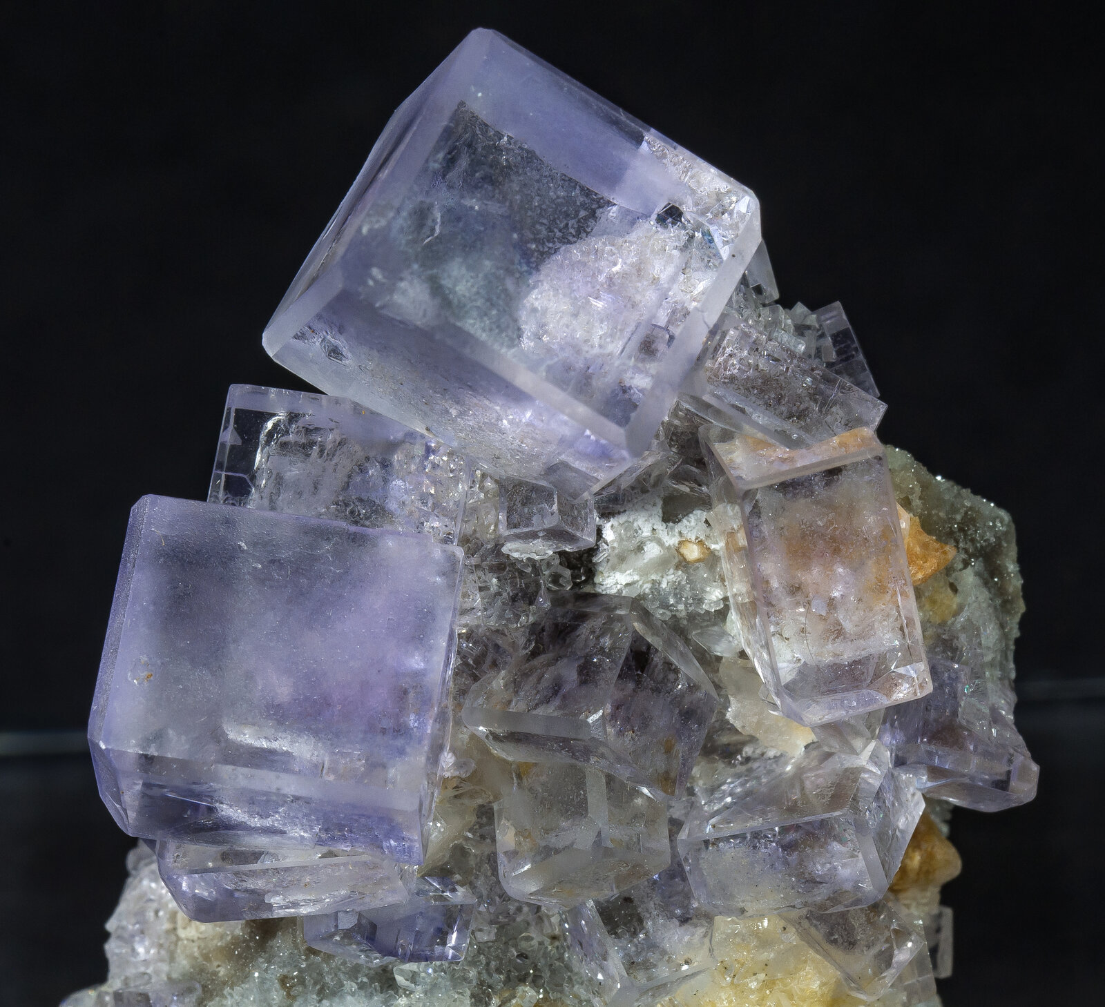 specimens/s_imagesAP9/Fluorite-NBX37AP9d1.jpg