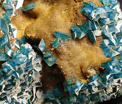 Liroconite. Detail / Photo: Joaquim Calln