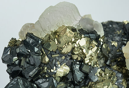 Pyrite with Sphalerite and Calcite