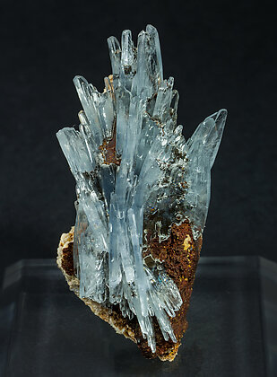 Baryte with limonite